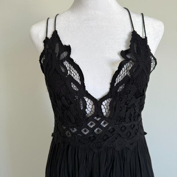 FP One womens Adella Maxi Dress Crochet Smocked spaghetti Strap Black Goth Sz M - Picture 4 of 14